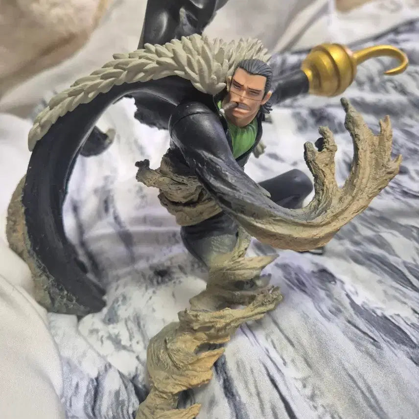 [BUNJANG] Banpresto Crocodile Figure / 원피스 반프레스토 크로커다일 피규어