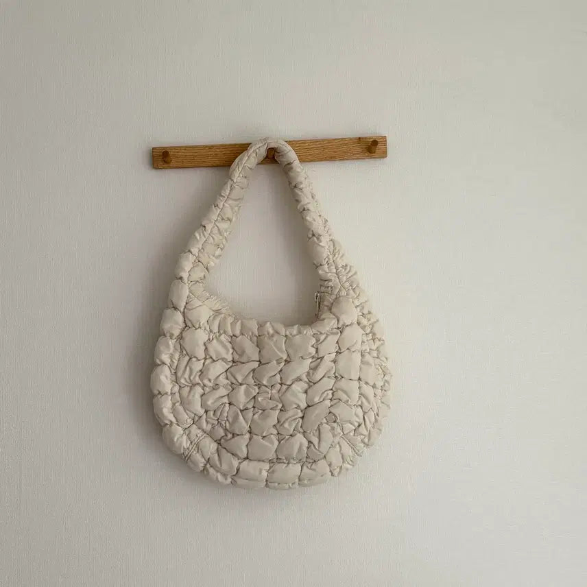[BUNJANG] COS Quilting Mini Bag Cream / COS 코스 퀼팅 미니백 크림