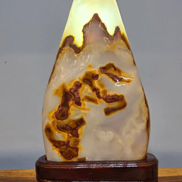 [BUNJANG] Jade Carved Scholar's Rock (Suseok) with Lively Dance Pattern / 26070203 신명나는 탈춤 문양 옥 가공 수석 팝니다