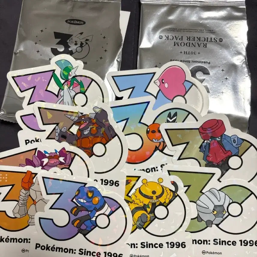 [BUNJANG] Pokemon 30th Anniversary Logo Sticker Bundle Set / 포켓몬스터30주년 로고스티커 일괄