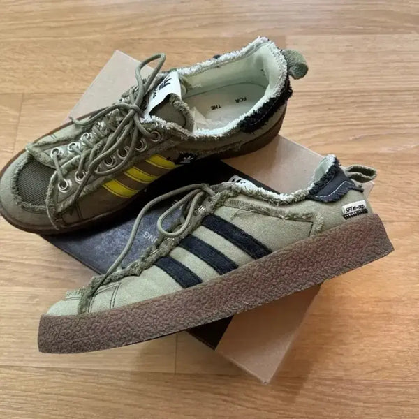 [BUNJANG] Adidas Song for the Mute Sneakers / 아디다스 송포더뮤트 285