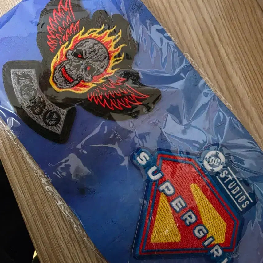 [BUNJANG] DC Comics Supergirl Robo Patch Original Merchandise / DC 슈퍼걸 오리지널 굿즈 로보 패치