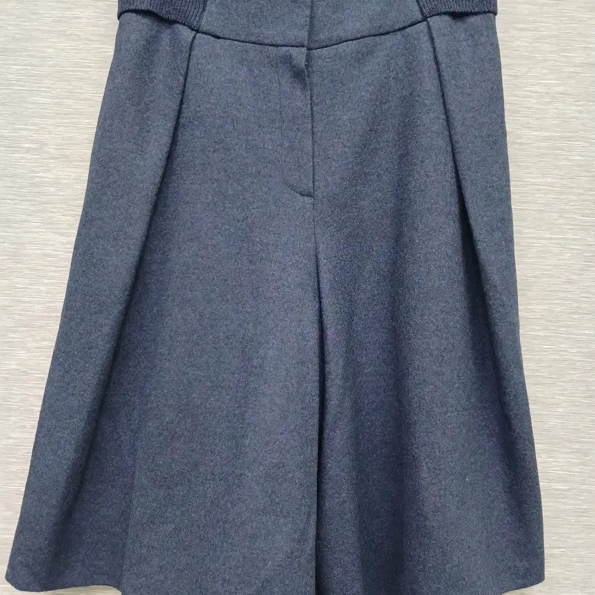 [BUNJANG] Mine Wool Bermuda Shorts Size 26 / 5701 새상품 한섬 마인 모직 버뮤다 26