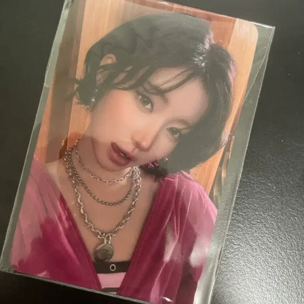 [BUNJANG] BABYMONSTER BABYMONSTER Concert Weverse Membership Photocard Asa Saturday / 베이비몬스터 베몬 콘서트 위버스 멤버쉽 포카 아사 토요일