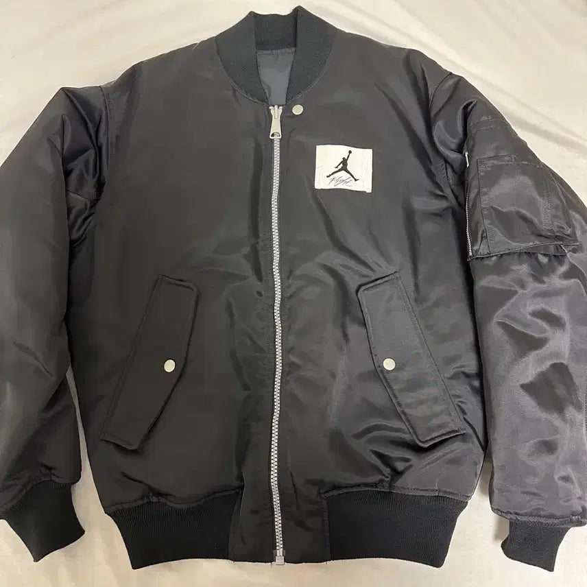 [BUNJANG] Nike Jordan Varsity Jacket / 나이키 조던 바시티 자켓 (m)