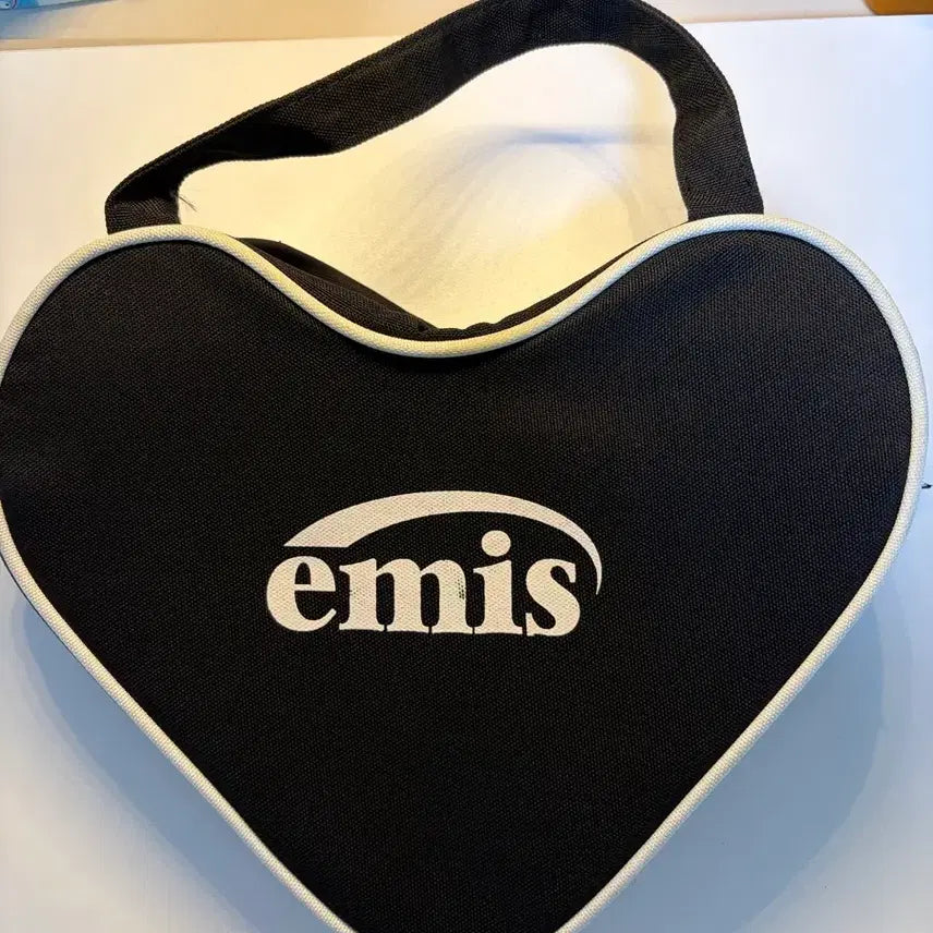 [BUNJANG] Emis Heart Bag Black / emis 하트백블랙