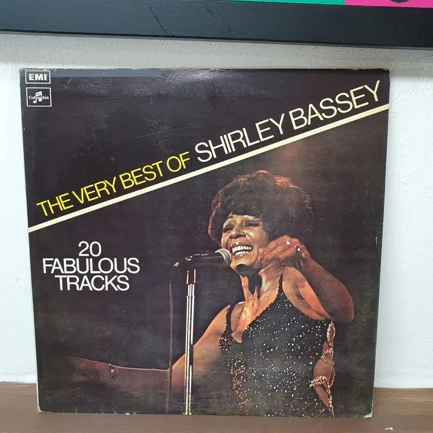 [BUNJANG] Shirley Bassey Best LP Oasis Records / 셜리 바실리 베스트 LP  오아시스레코드