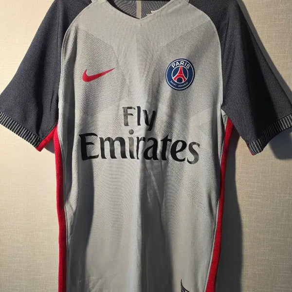 [BUNJANG] Paris Saint-Germain AeroSwift Jersey - Grey (Size S) / 파리 생제르맹 에어로스위프트(PSG) 회색(s)
