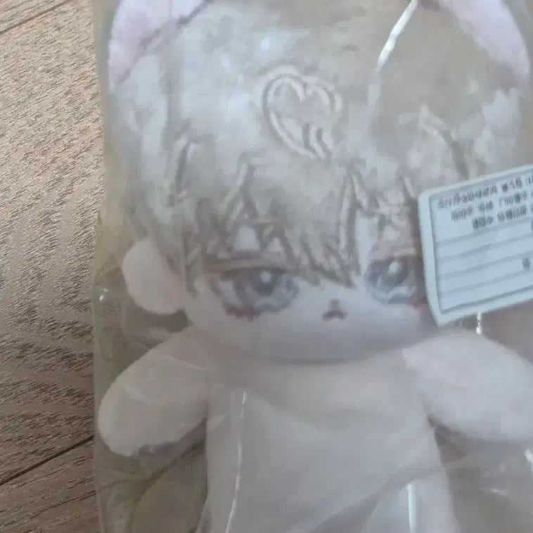 [BUNJANG] No-Attribute Serashu Custom Figurine / 무속성 세라슈