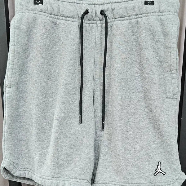[BUNJANG] Nike Jordan Essentials Fleece Shorts Grey M / 나이키 조던 에센셜  반바지 그레이 M
