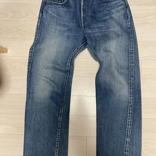 [BUNJANG] CIOTA New Straight Denim Jeans / 시오타 뉴스트레이트 데님