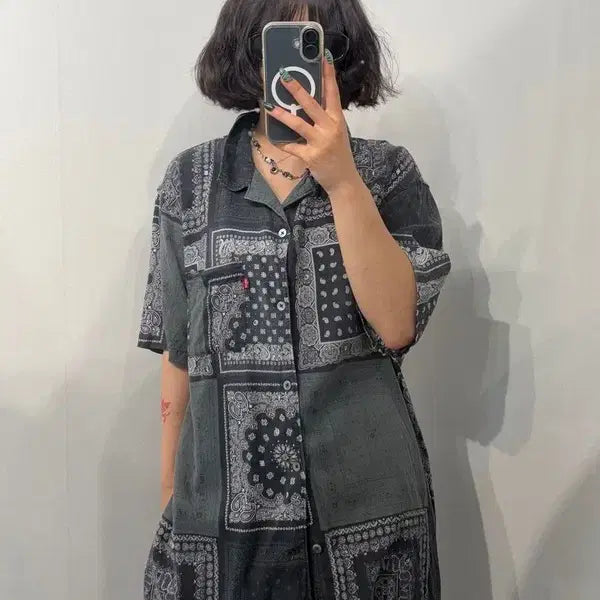 [BUNJANG] Levi's Bandana Patchwork Pattern Shirt Black L / L 리바이스 반다나 패치워크 패턴 셔츠 블랙
