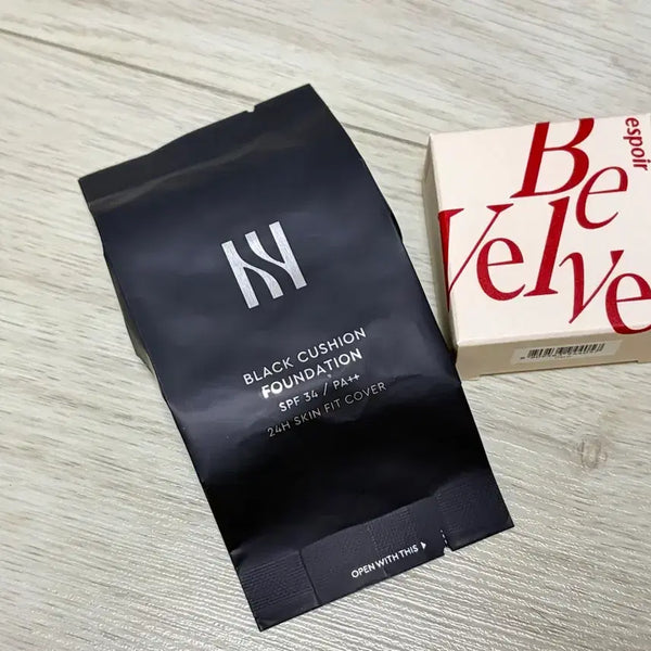 [BUNJANG] Hera Black Cushion Refill (13N1 Porcelain) with Espoir Be Velvet Cover Mini Cushion / [새상품]헤라 블랙 쿠션 리필 13N1 포슬린