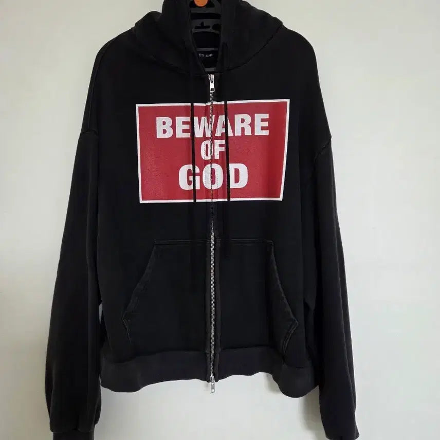 [BUNJANG] PROJECTgr BEWARE OF GOD Zip Hoodie Black / 프로젝트gr 비웨어 오브 갓 집 후드 블랙