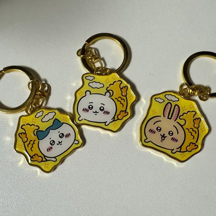 [BUNJANG] Chiikawa Nagoya Kinshachi Limited Metal Keychain Bundle (Hachiware, Usagi) / 치이카와 나고야 킨샷치 지역한정 금속키링 일괄 하치와레 우사기