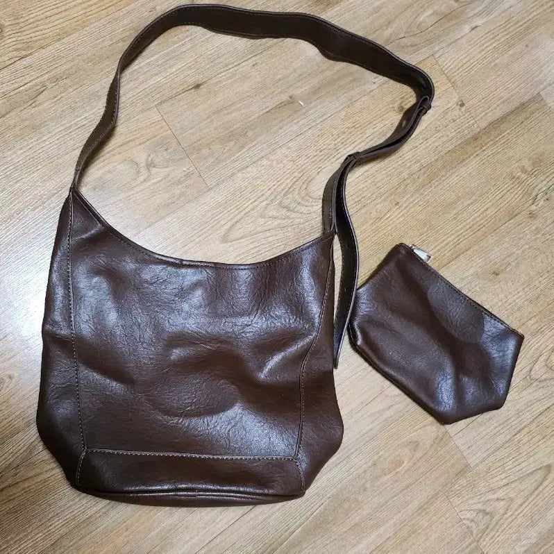 [BUNJANG] 98°C Brown Shoulder Bag with Pouch Set / 98도씨 브라운 숄더백 +파우치세트