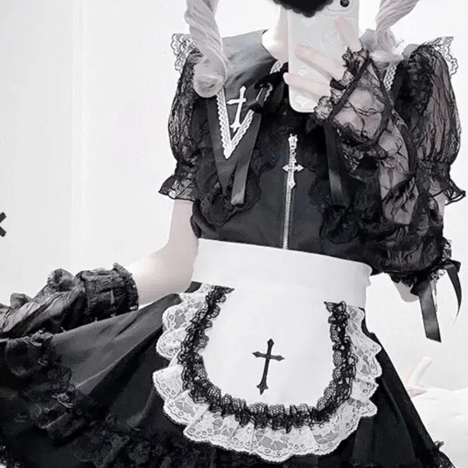[BUNJANG] Mazu Cross Embroidery Lace Apron Skirt / 마즈 크로스 자수 레이스 앞치마 에이프런 메이드 스커트 지뢰계  판매