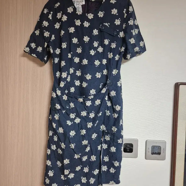 [BUNJANG] Navy Floral Pattern Midi Dress / 네이비 플라워 패턴 원피스 55