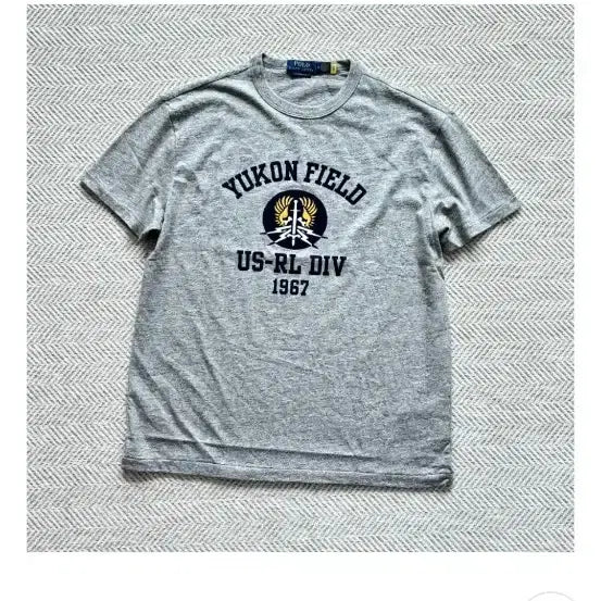 [BUNJANG] Polo Ralph Lauren Classic Fit Yukon Field Graphic T-Shirt / 폴로 랄프로렌 클래식 핏 유콘 필드 그래픽 티셔츠 새상품