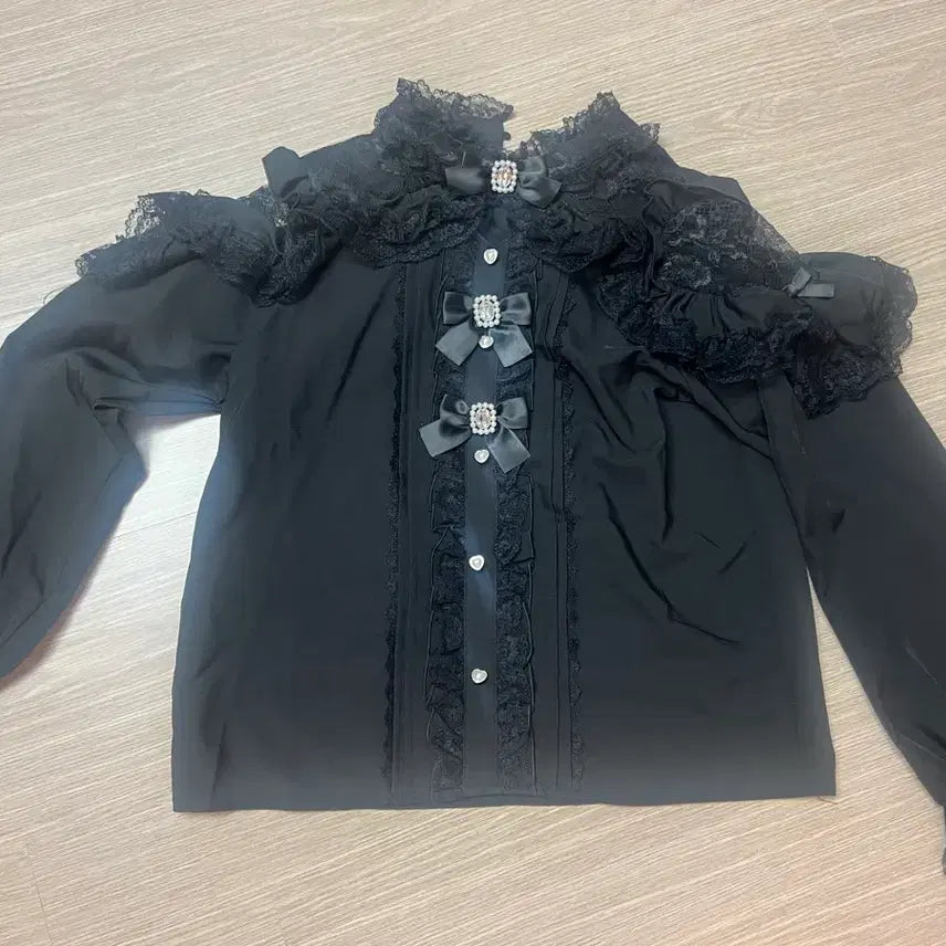 [BUNJANG] Jirai Kei Noemi Blouse / 지뢰계 노에미 블라우스
