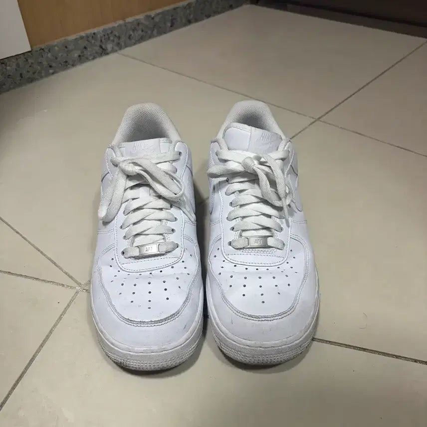[BUNJANG] Nike Air Force 1 Low White 275 / 나이키 에어포스 로우 화이트 275