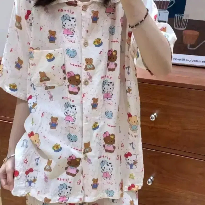 [BUNJANG] Hello Kitty Short Sleeve Pajama Set / 헬로키티 반팔 반바지 잠옷세트