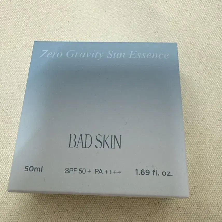 [BUNJANG] Badskin Zero Gravity Sun Essence SPF 50+ PA++++ 50ml / 배드스킨 제로 그래비티 선 에센스 50ml