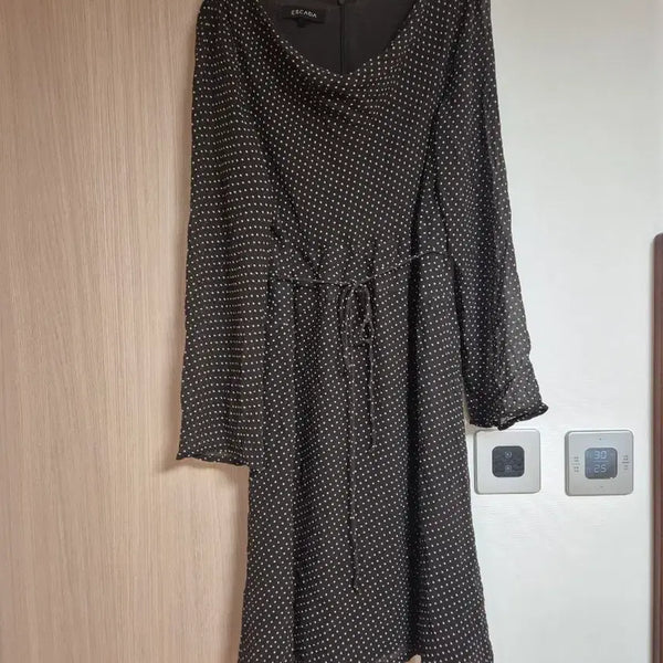 [BUNJANG] Escada Polka Dot Midi Dress Size 66 / 에스카다 도트 무늬 여성 원피스 66