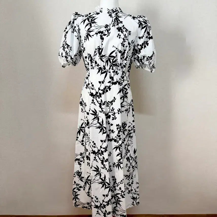 [BUNJANG] Zara Backless Flower Pattern Dress / 자라 백리스 플라워패턴 원피스