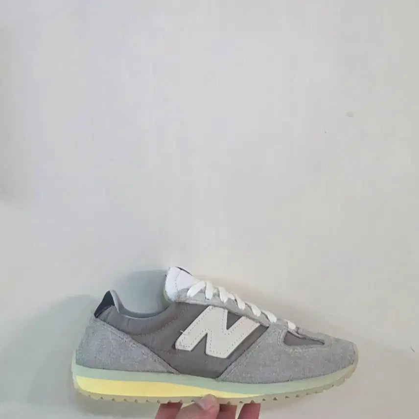 [BUNJANG] New Balance 471 Grey Days Aeridstone Lightweight Sneakers / [235] 뉴발란스 471 그레이데이즈 애리드스톤ㅡ단종매물