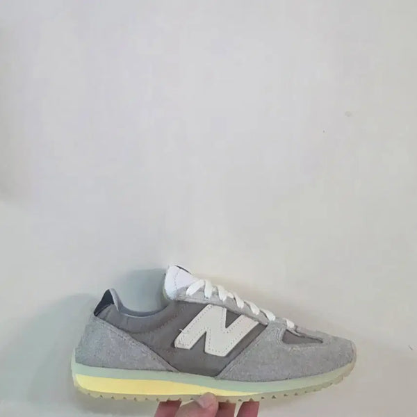 [BUNJANG] New Balance 471 Grey Days Aeridstone Lightweight Sneakers / [235] 뉴발란스 471 그레이데이즈 애리드스톤ㅡ단종매물