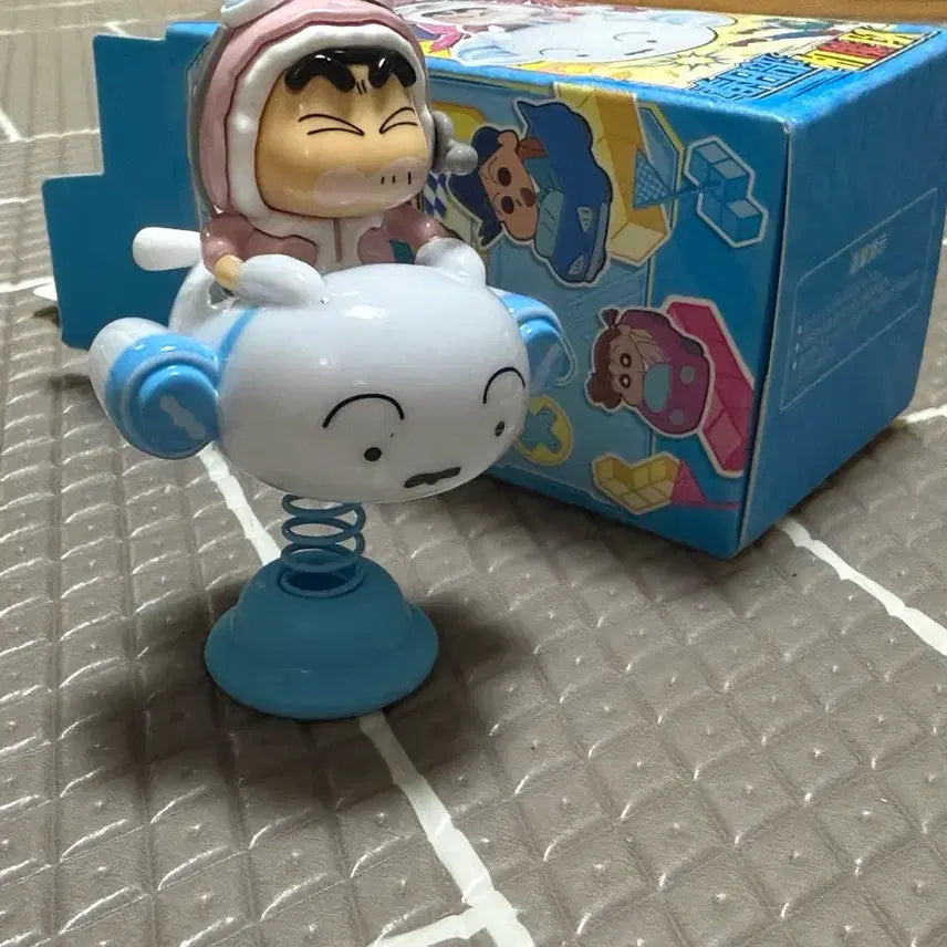 [BUNJANG] Crayon Shin-chan & Shiro Spring Bobblehead Car Dashboard Ornament / 짱구 흰둥이 스프링 자동차 장식