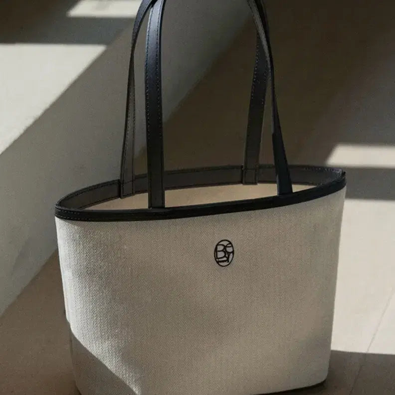 [BUNJANG] Beirut Tote Bag / 베이루트 가방