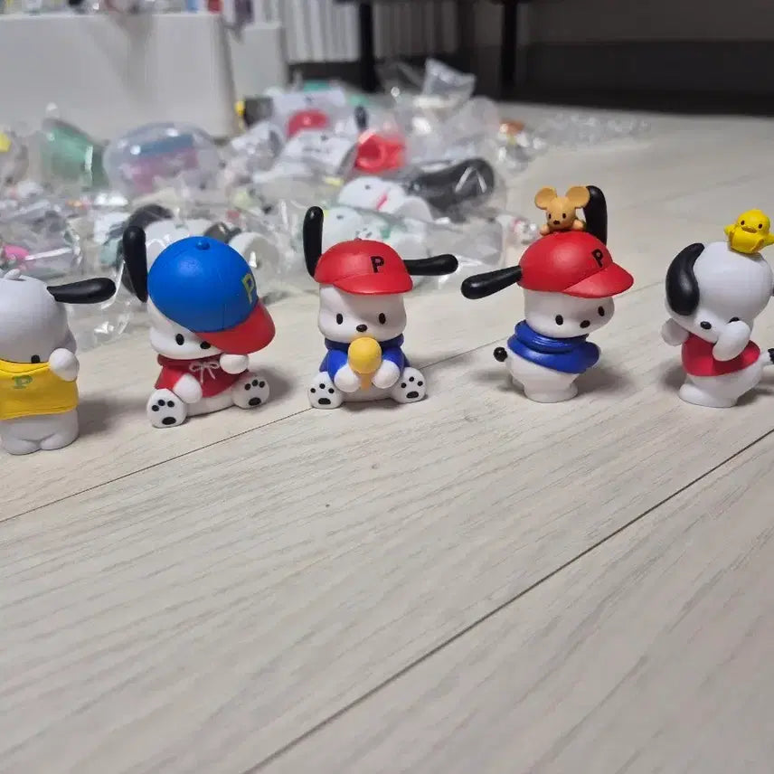 [BUNJANG] Sanrio Hide and Seek Figures Set (Series 1-3), Pompompurin 25th Anniversary, Pochacco / 산리오 하이드 앤 식 1, 2, 3탄, 폼폼푸린25주년 포차코 피규어
