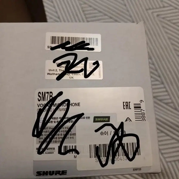 [BUNJANG] Shure SM7B Dynamic Vocal Microphone / SHURE SM7B 슈어 다이나믹 마이크 거의새상품