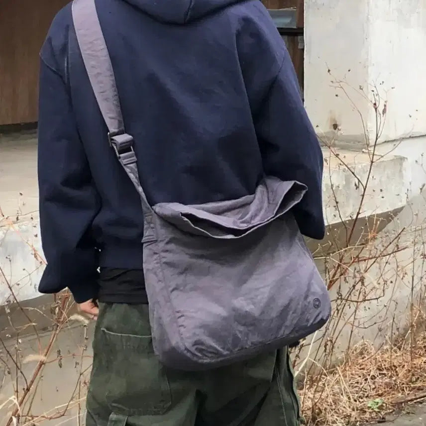 [BUNJANG] East Service Shop Folded Crossbody Bag Grey / 이스트서비스샵 폴디드 크로스백 그레이