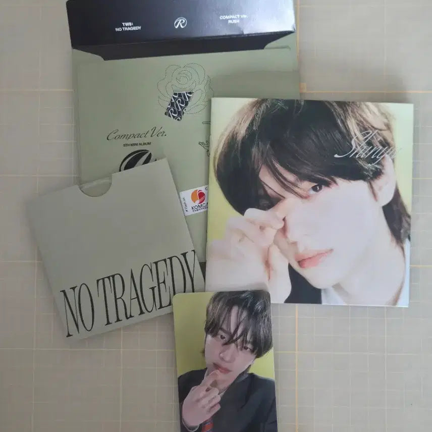 [BUNJANG] TWS NO TRAGEDY Compact Album Shinyu Set / 투어스 TWS NO TRAGEDY 컴팩트 앨범 신유 세트