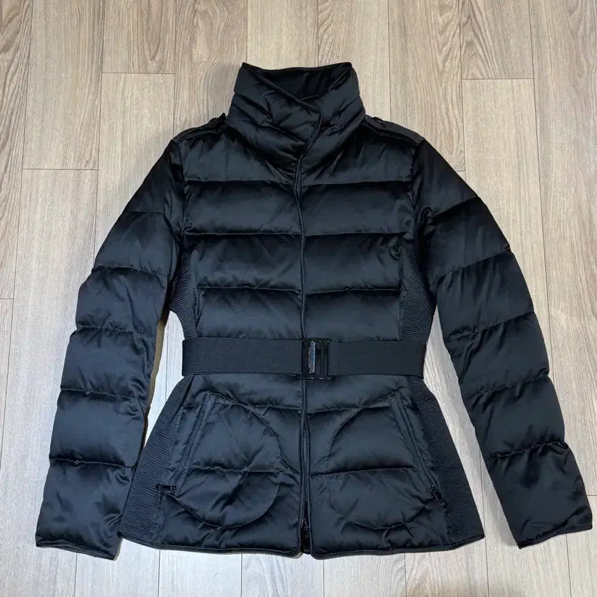 [BUNJANG] Burberry Goose Down Padded Jacket / 버버리 구스 패딩 S