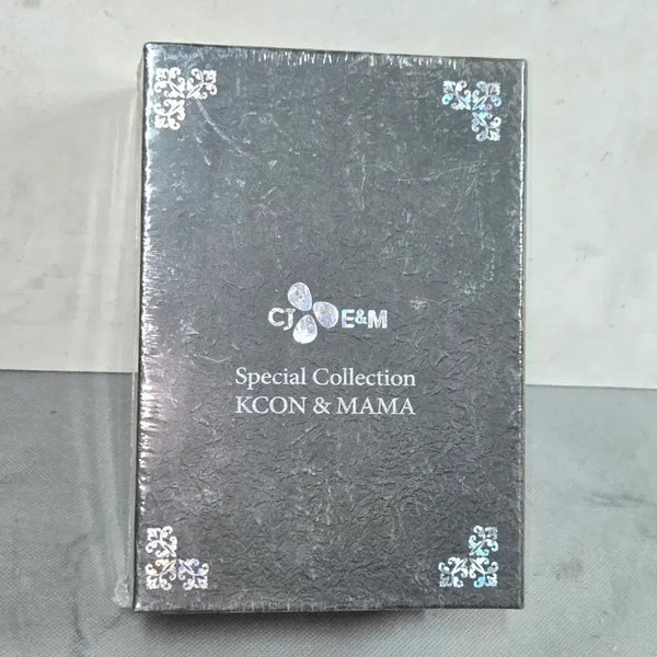 [BUNJANG] KCON 2014 LIVE DVD Sealed Box Set / KCON 2014 LIVE DVD 미개봉 박스 형태