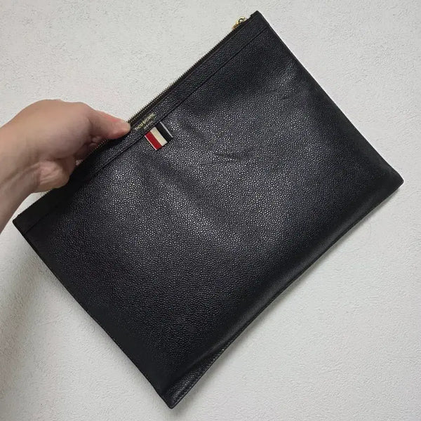 [BUNJANG] Thom Browne Tab Pebble Grain Clutch Bag / 톰브라운 탭 페블 그레인 클러치백