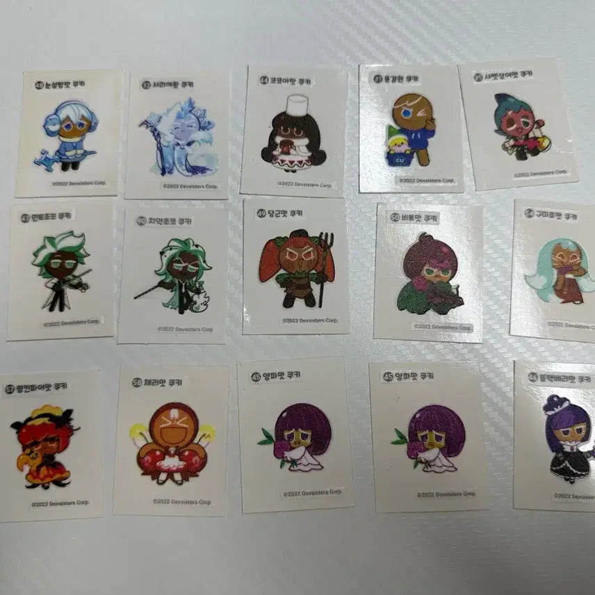 [BUNJANG] Cookie Run, Pokemon, MapleStory 15 Types Seal Stickers & 141 Ttibu-sils Bundle Set / 쿠키런 씰 스티커 15종, 포켓몬, 메이플 띠부실 일괄 141개