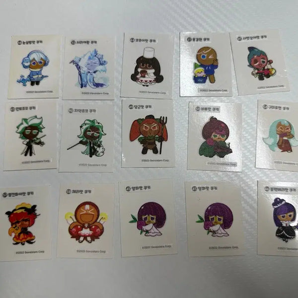 [BUNJANG] Cookie Run, Pokemon, MapleStory 15 Types Seal Stickers & 141 Ttibu-sils Bundle Set / 쿠키런 씰 스티커 15종, 포켓몬, 메이플 띠부실 일괄 141개