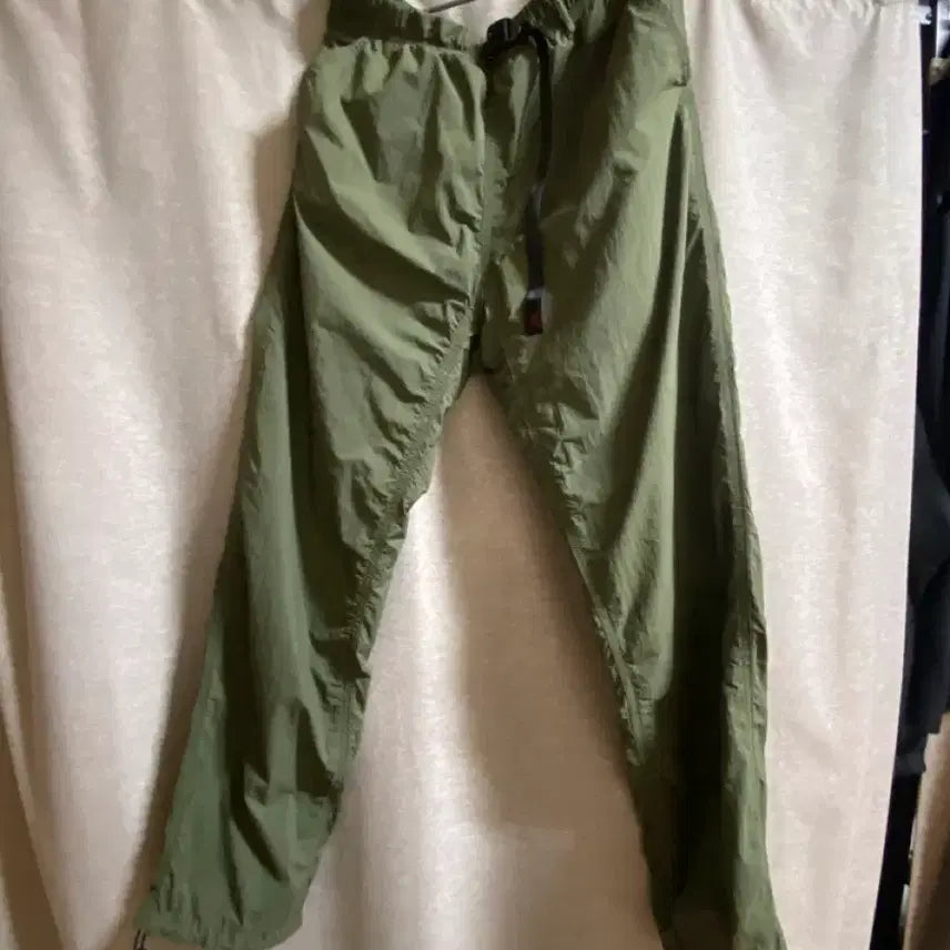 [BUNJANG] Gramicci Nylon Jogger Pants / 그라미치 나일론 바지