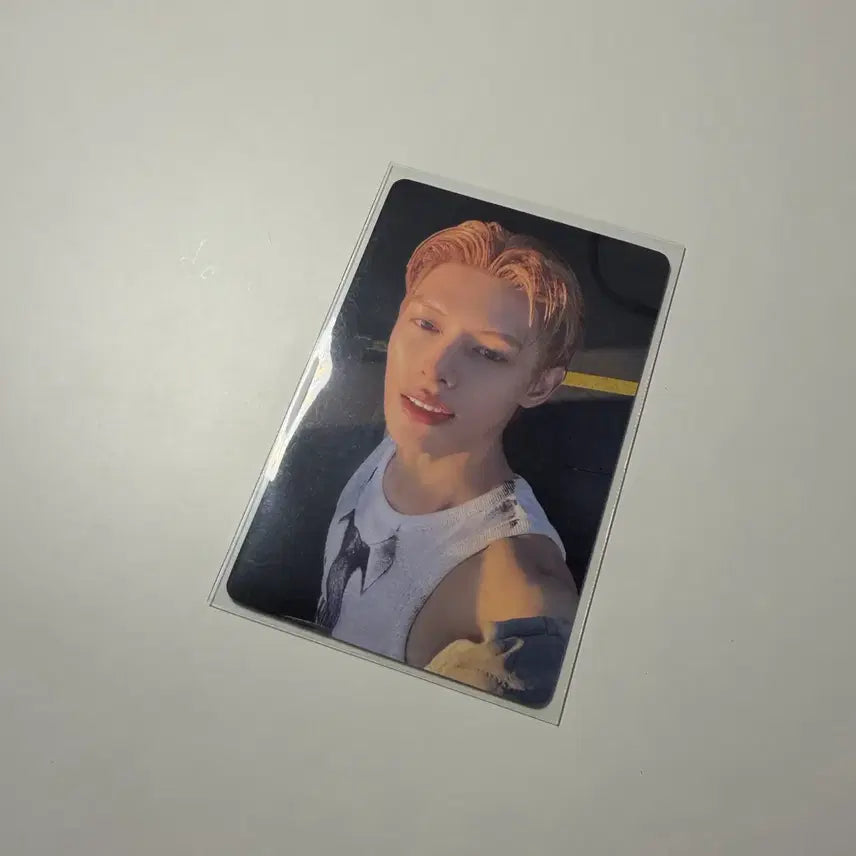 [BUNJANG] Lee Know Lee's Who Lucky Draw Photocard / 코르티스 제임스 이즈위 영통팬싸 특전 포카 양도