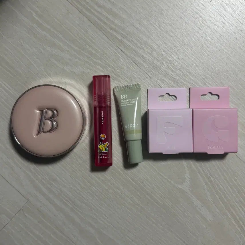 [BUNJANG] 5-Piece Makeup Bundle - New / 색조화장품 일괄 판매(5종)