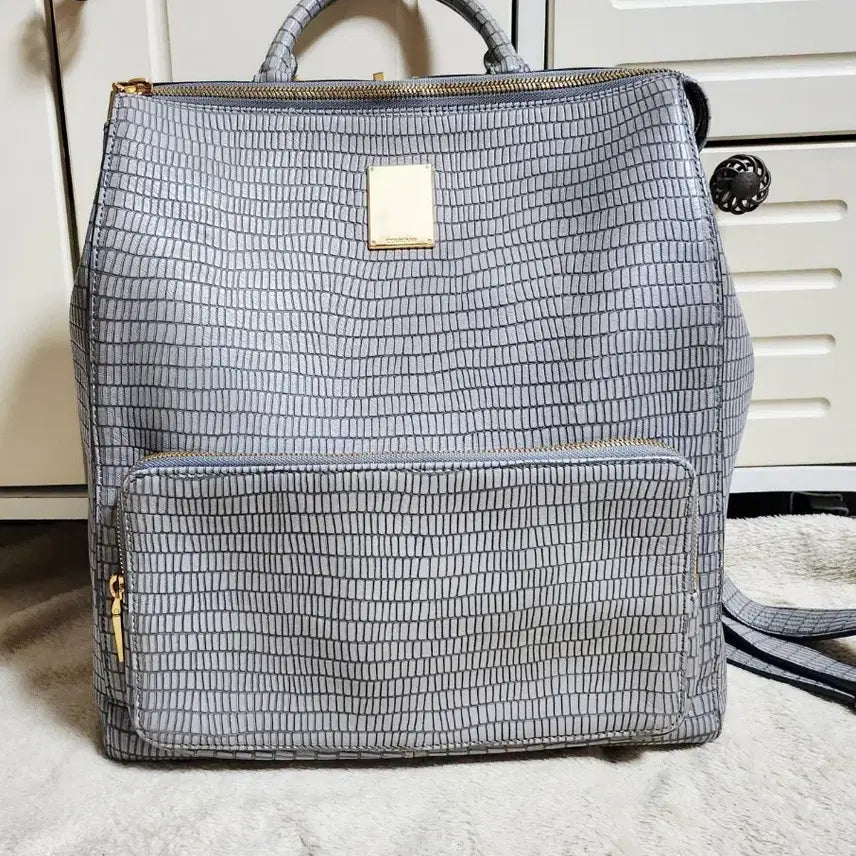 [BUNJANG] Couronne Hanna Backpack Leather / 쿠론 한나 백팩