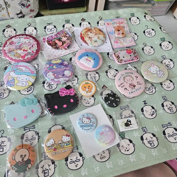 [BUNJANG] Sanrio Badge & Magnet Bundle Set / 산리오  뱃지 자석 일괄