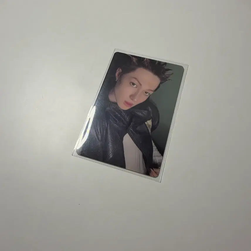 [BUNJANG] CORTEZ MARTIN IZ*ONE Lucky Draw Photocard / 코르티스 마틴 이즈위 럭드 6차 포카 양도