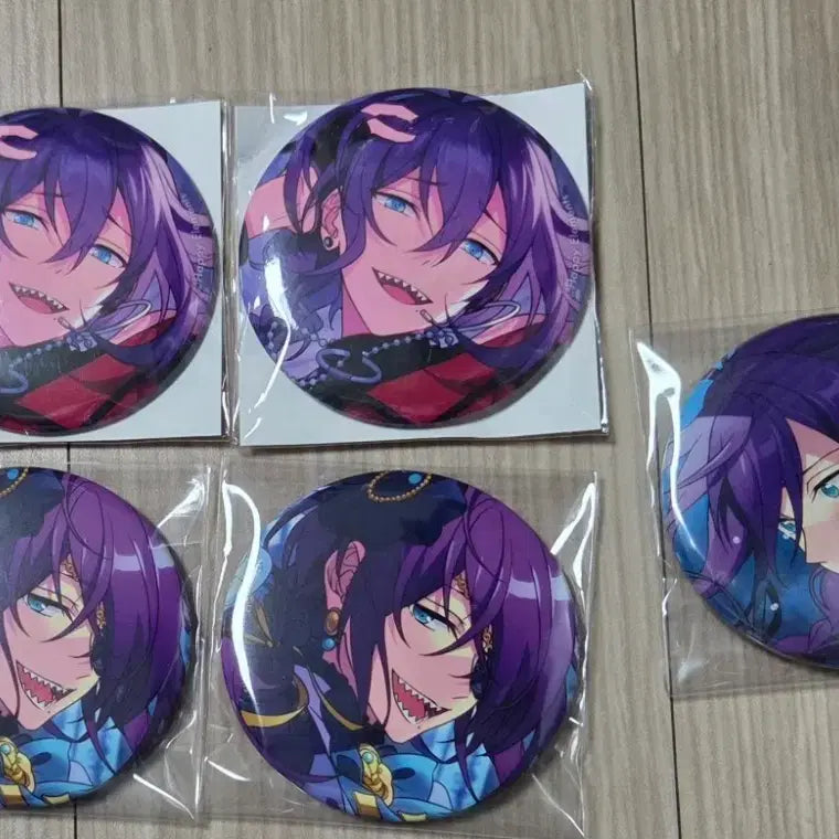 [BUNJANG] Ensemble Stars Ayase Mayoi Can Badge Set / 앙스타 아야세 마요이 캔뱃지 세트