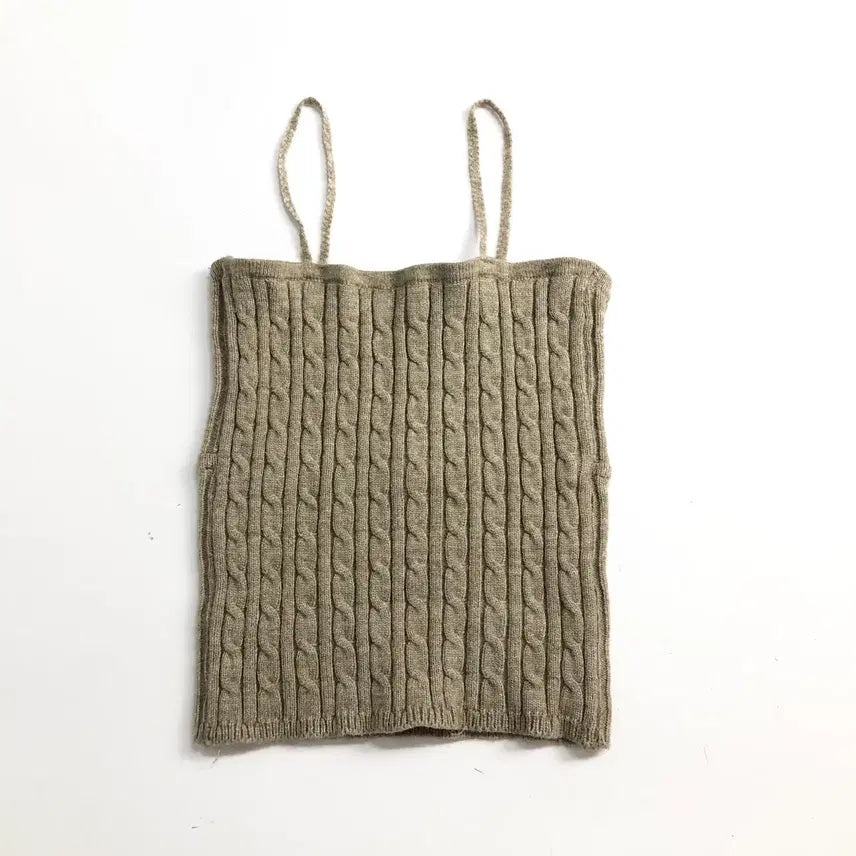 [BUNJANG] Cable Knit Crop Top / 케이블 니트 크롭탑